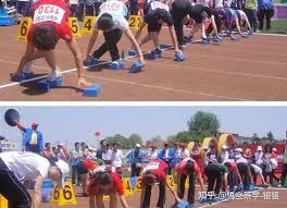 湖人不敌东部新贵输在防守？锋线双子星闪耀，9+3后卫进化