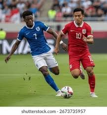 笑不活了，董路吐槽国足选70岁教练，还说要血压稳、自带救心丸…