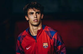 范巴斯滕：我不是皇马或马竞的球迷，但小蜘蛛只